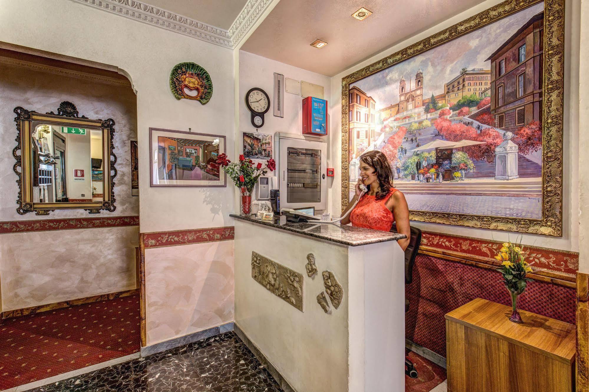 Giuliana Hotel 2*