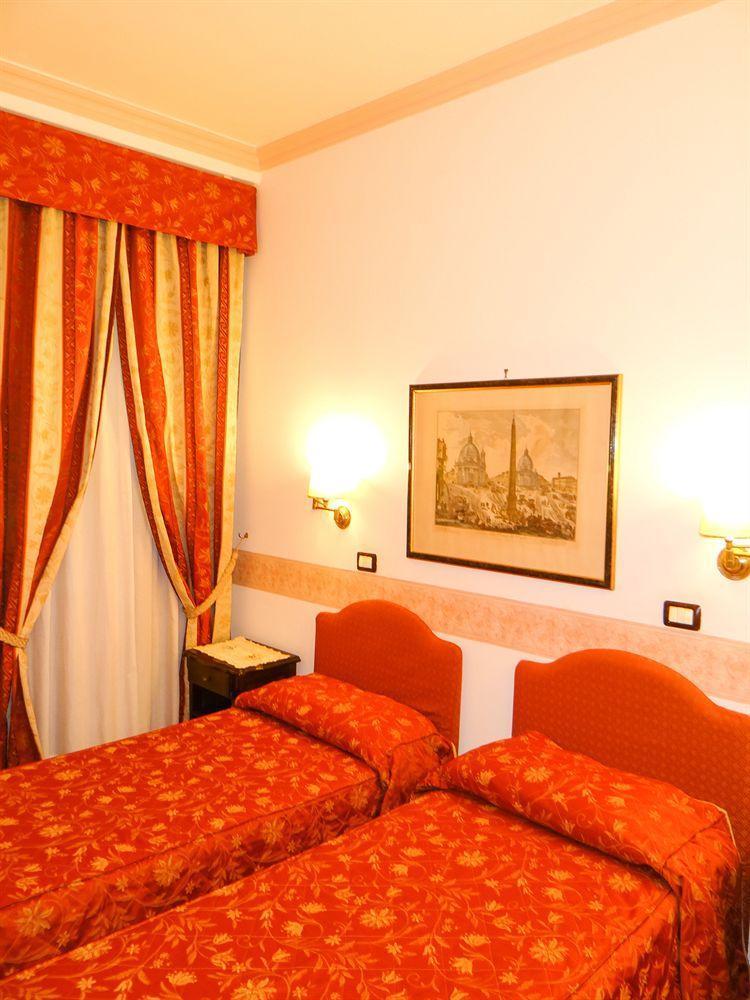 Giuliana Hotel