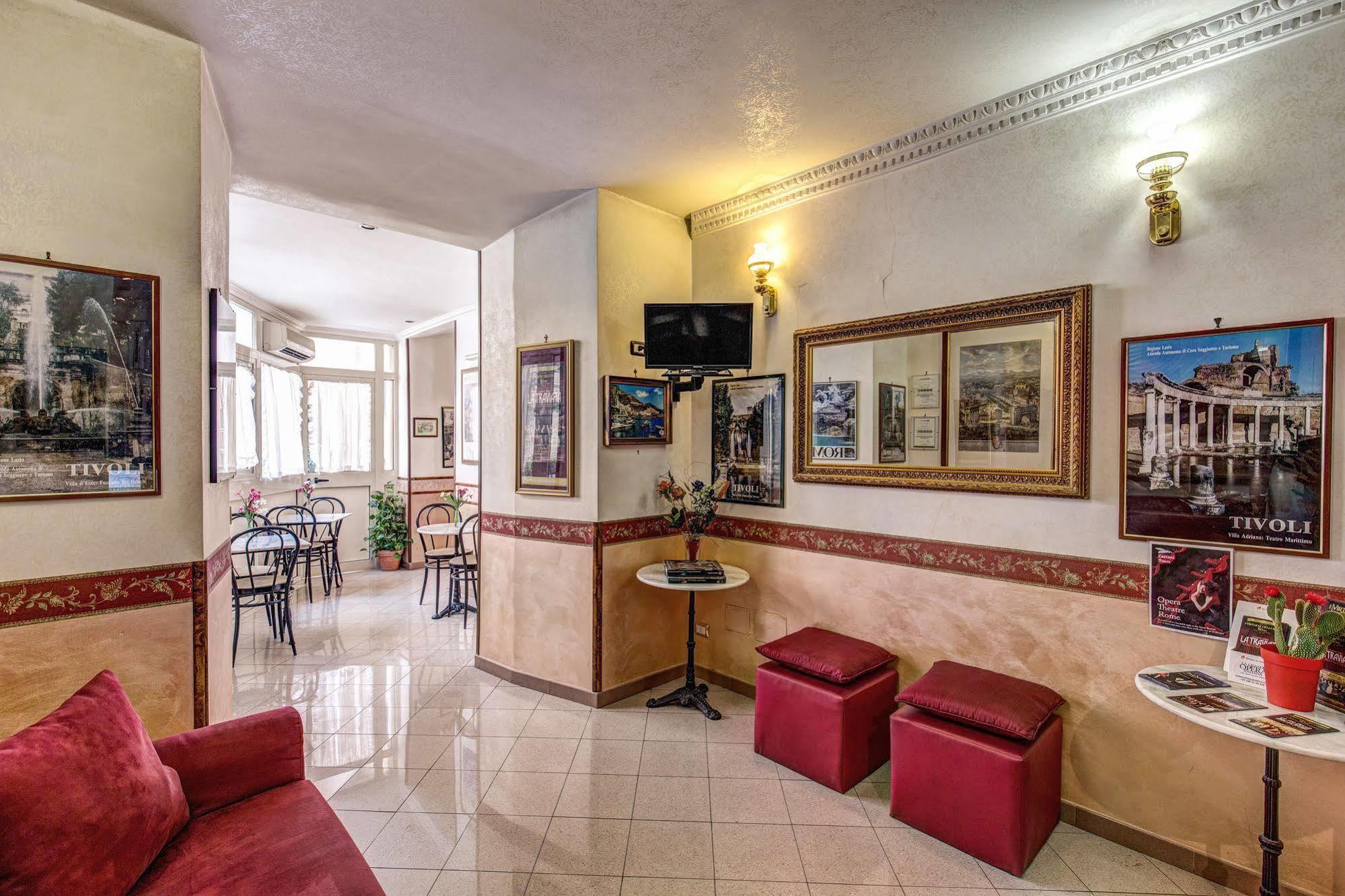 Giuliana Hotel